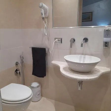 & Caffe فندق مبيت وإفطار تيمبيو باوسانيا