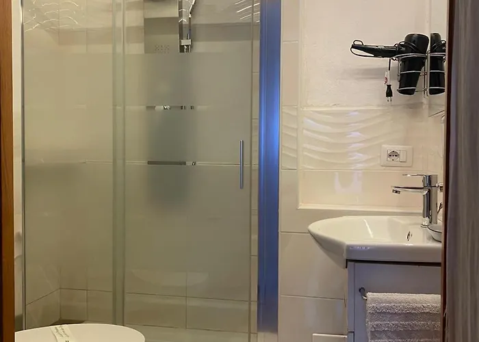 & Caffe ベッド・アンド・ブレックファスト テンピオ・パウザーニア