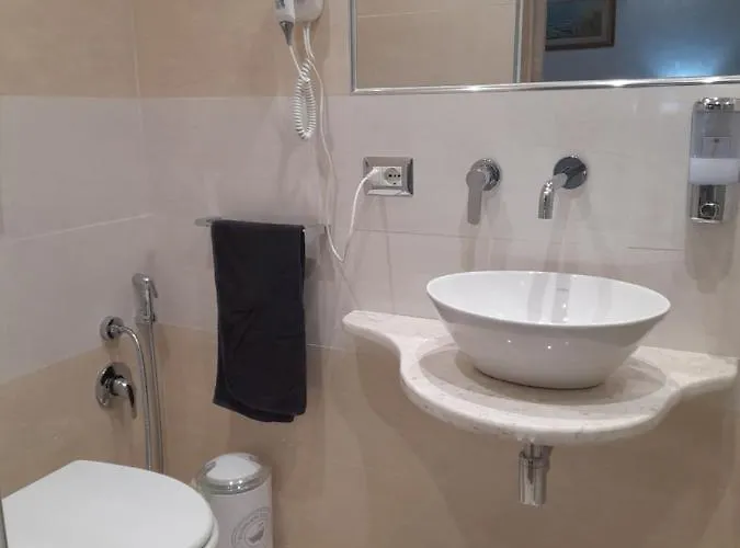 & Caffe Panzió Tempio Pausania